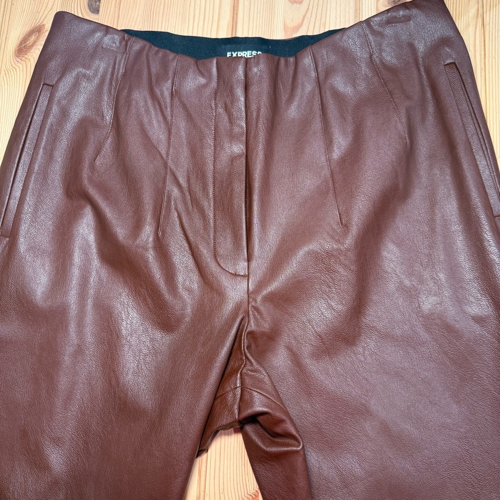 Express High Waisted Faux Leather Brown Trousers Size 10 NWOT - Picture 4 of 9